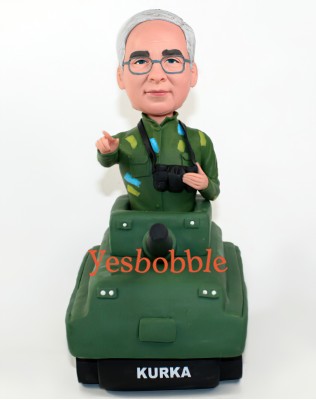 Army Soldier Bobblehead With Tank