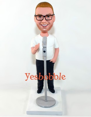 Singer Bobblehead with Microphone Stand Singer Bobblehead with Microphone Stand