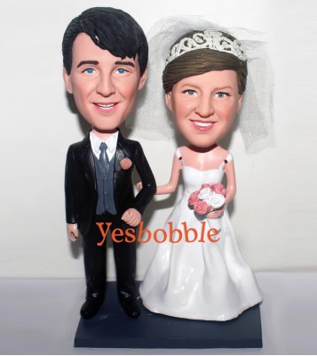 Bride and Groom Arm In Arm Wedding Bobblehead